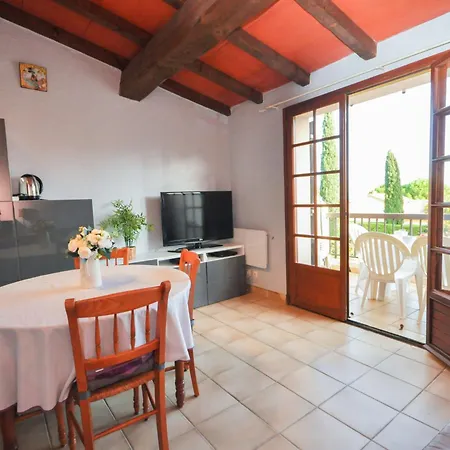 Les Oiseaux-1 By Interhome